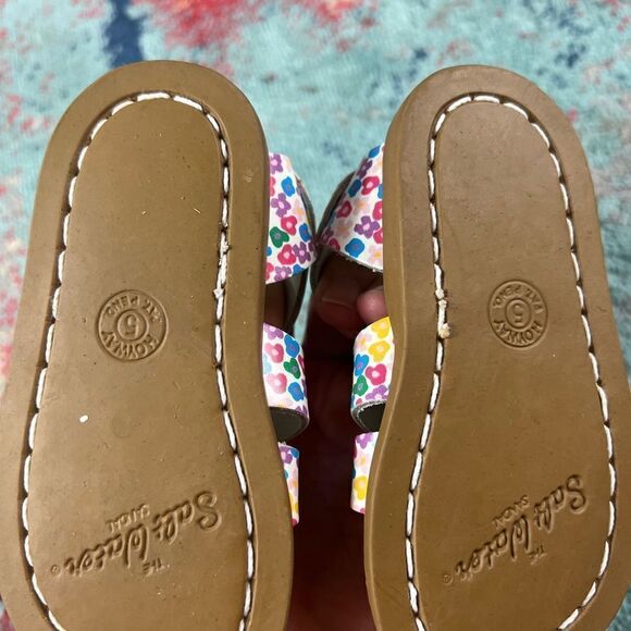 Saltwater Sun Sans Ditsy Sandals 5 - Picture 3 of 3